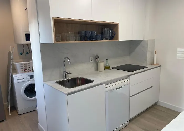 Familiar En * Фуэнхирола